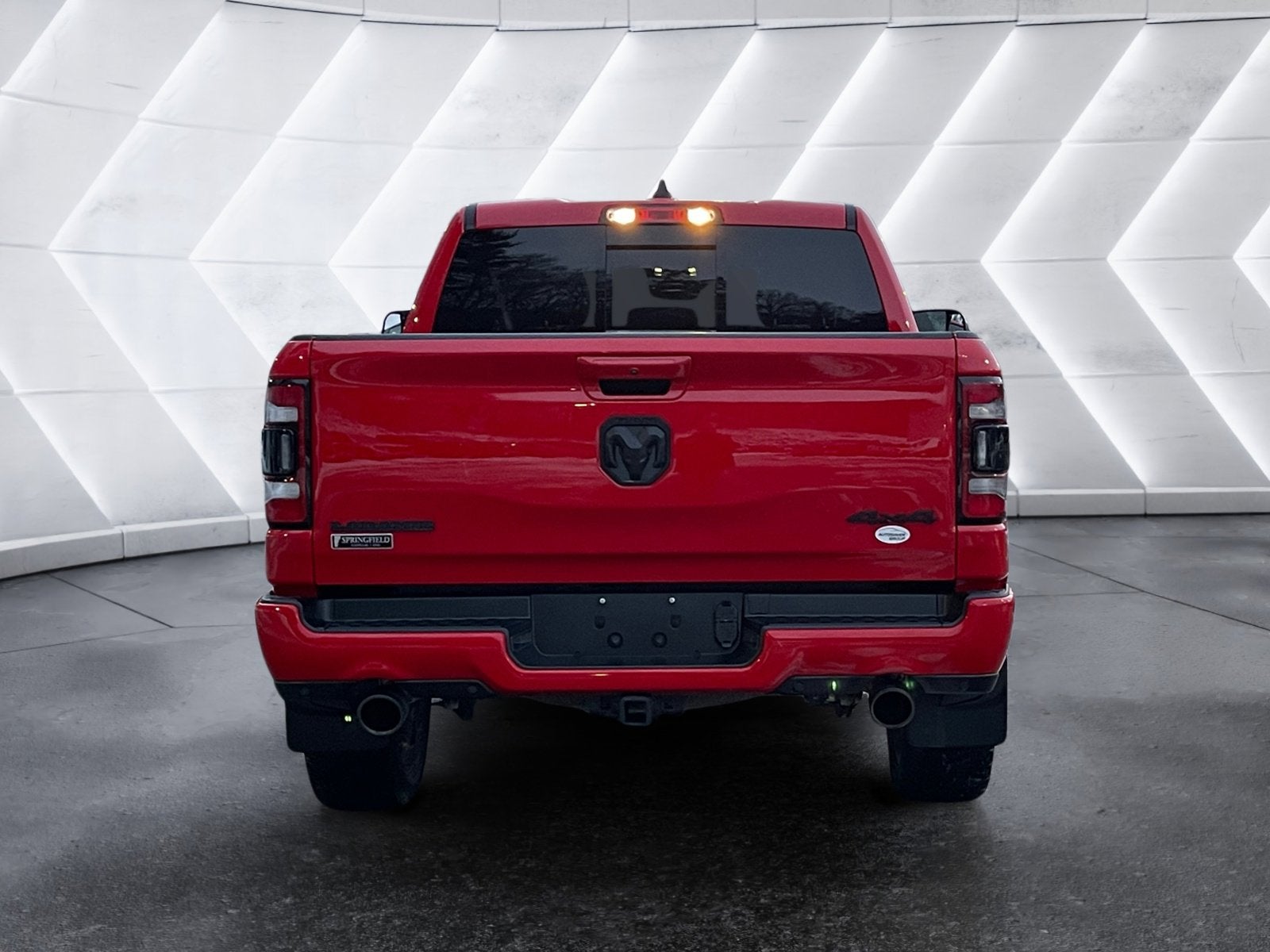 2021 RAM 1500 Laramie Crew Cab 4x4 5'7" Box