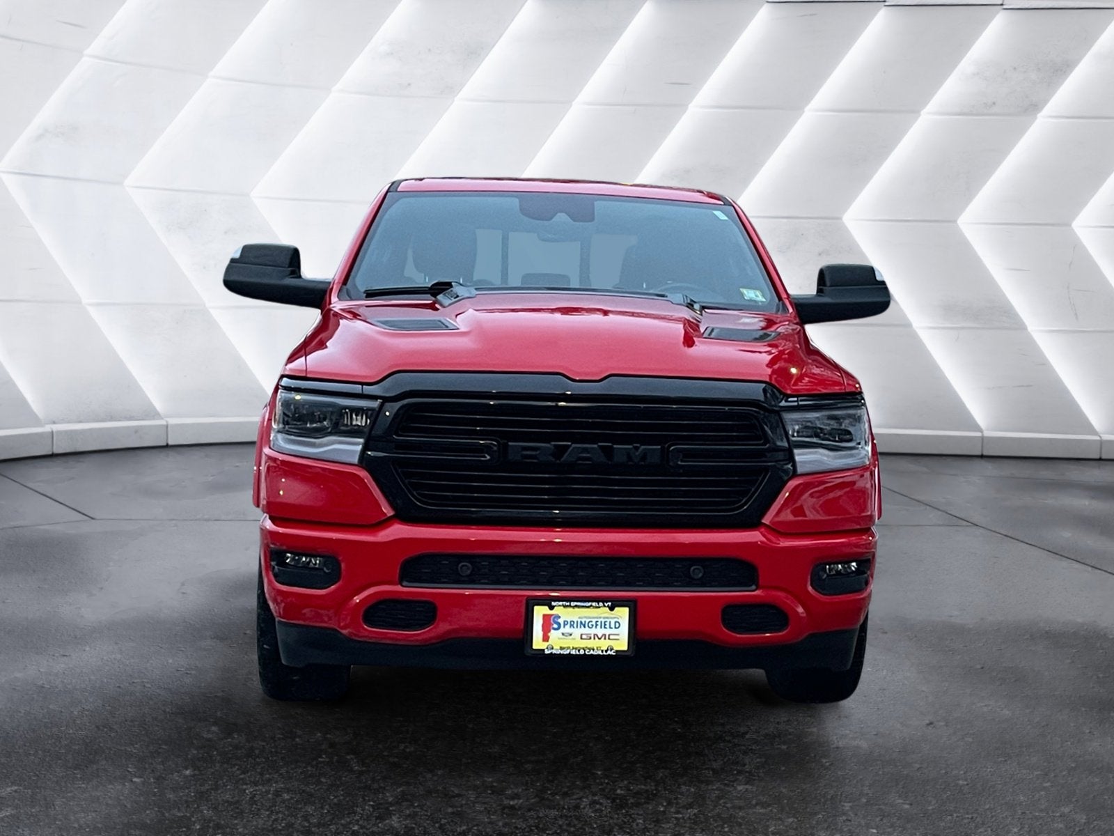 2021 RAM 1500 Laramie Crew Cab 4x4 5'7" Box