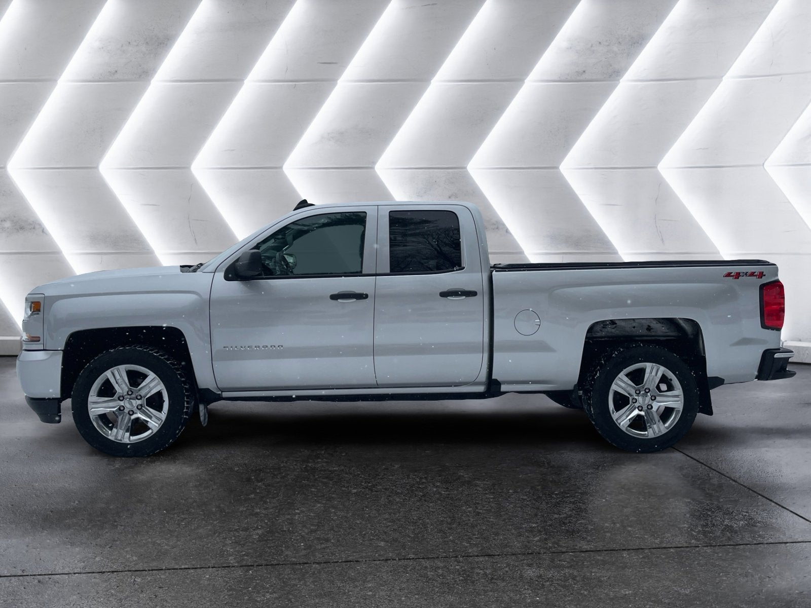 2018 Chevrolet Silverado 1500 Custom