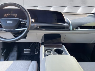 2026 Cadillac VISTIQ Sport