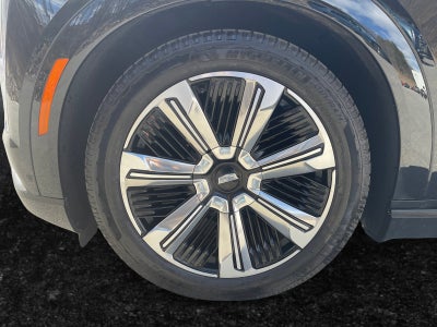 2025 Cadillac ESCALADE IQ Luxury 2