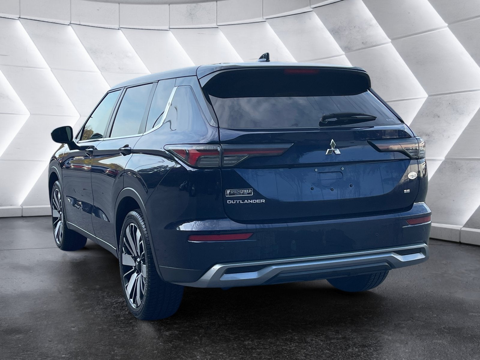 2025 Mitsubishi Outlander SE