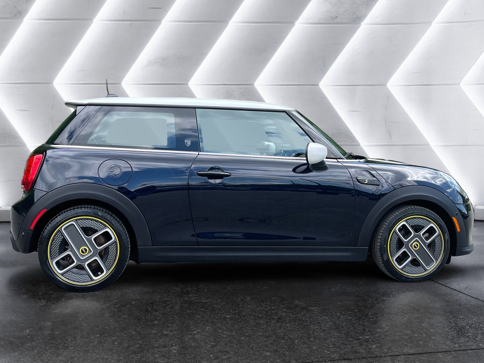 2024 MINI Hardtop 2 Door Cooper SE