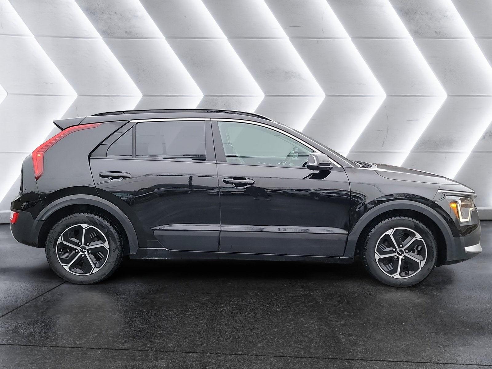 2023 Kia Niro Plug-In Hybrid EX