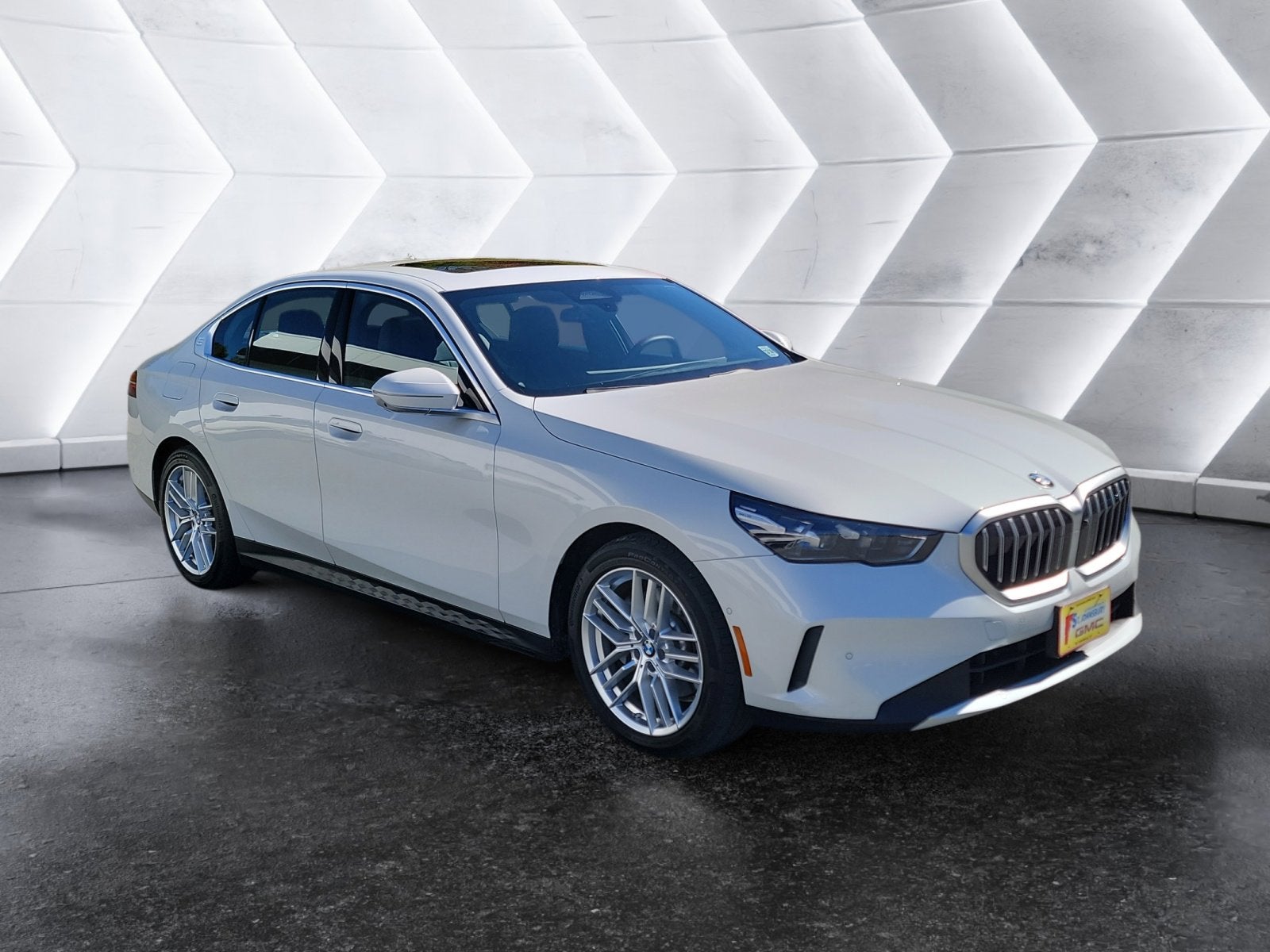 2025 BMW 5 Series 530i xDrive