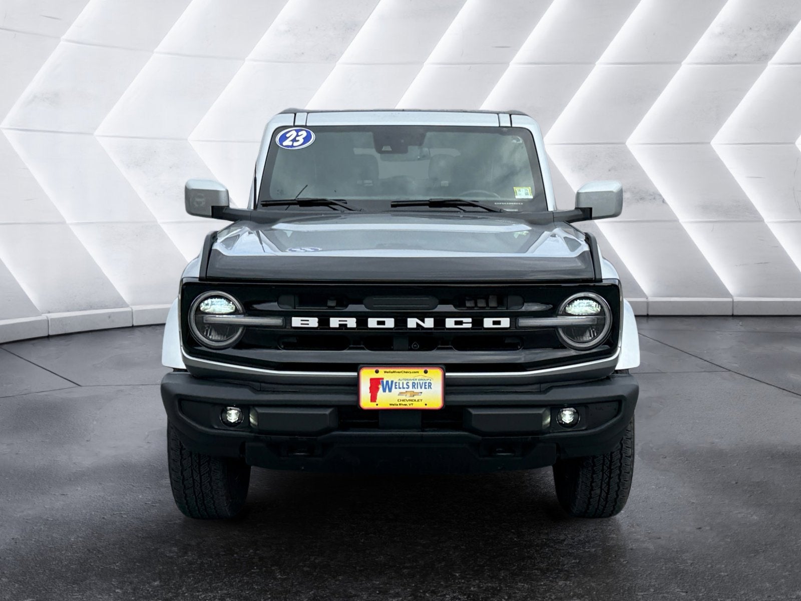 2023 Ford Bronco Base