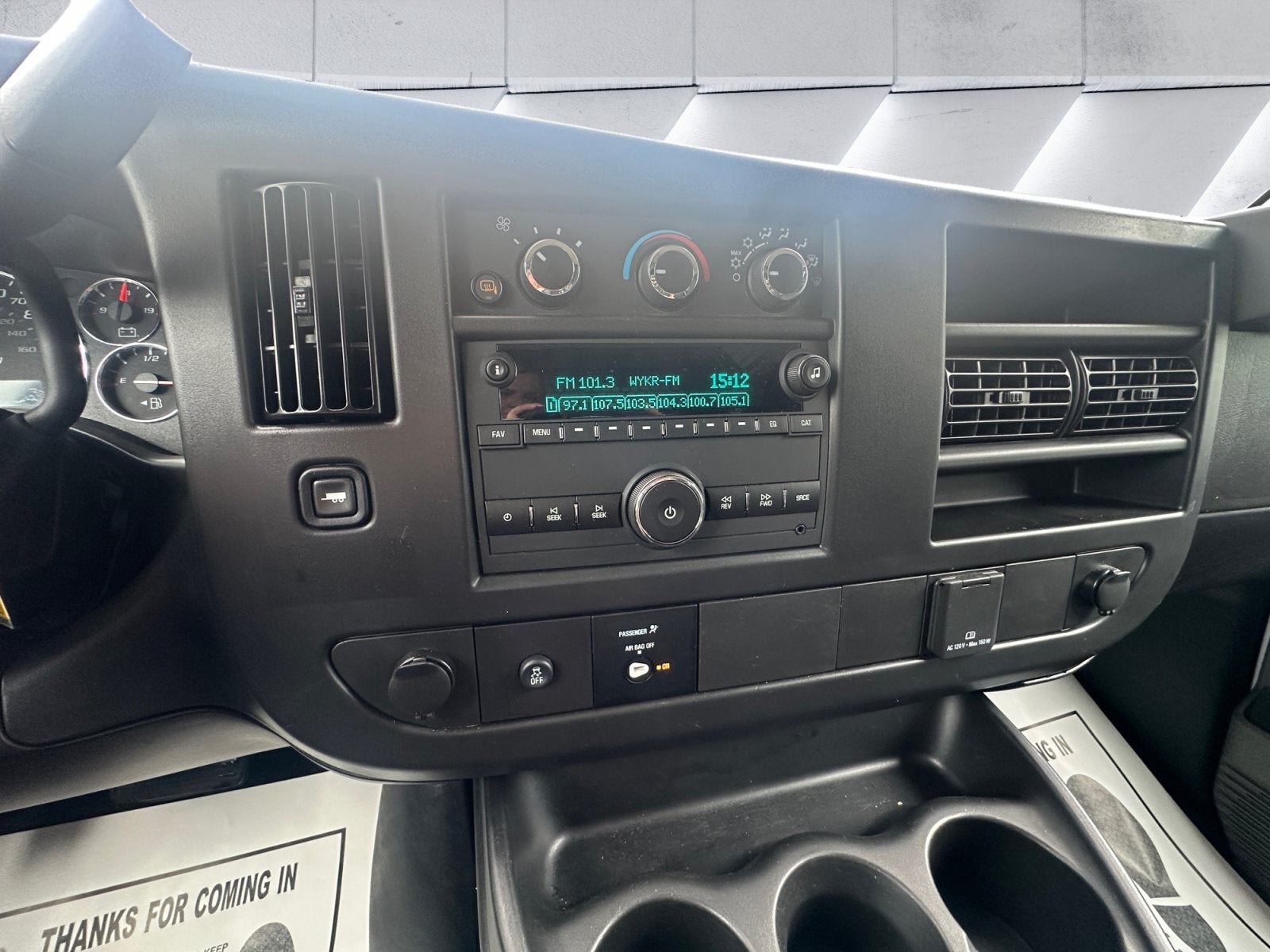 2024 Chevrolet Express Cargo 2500 WT
