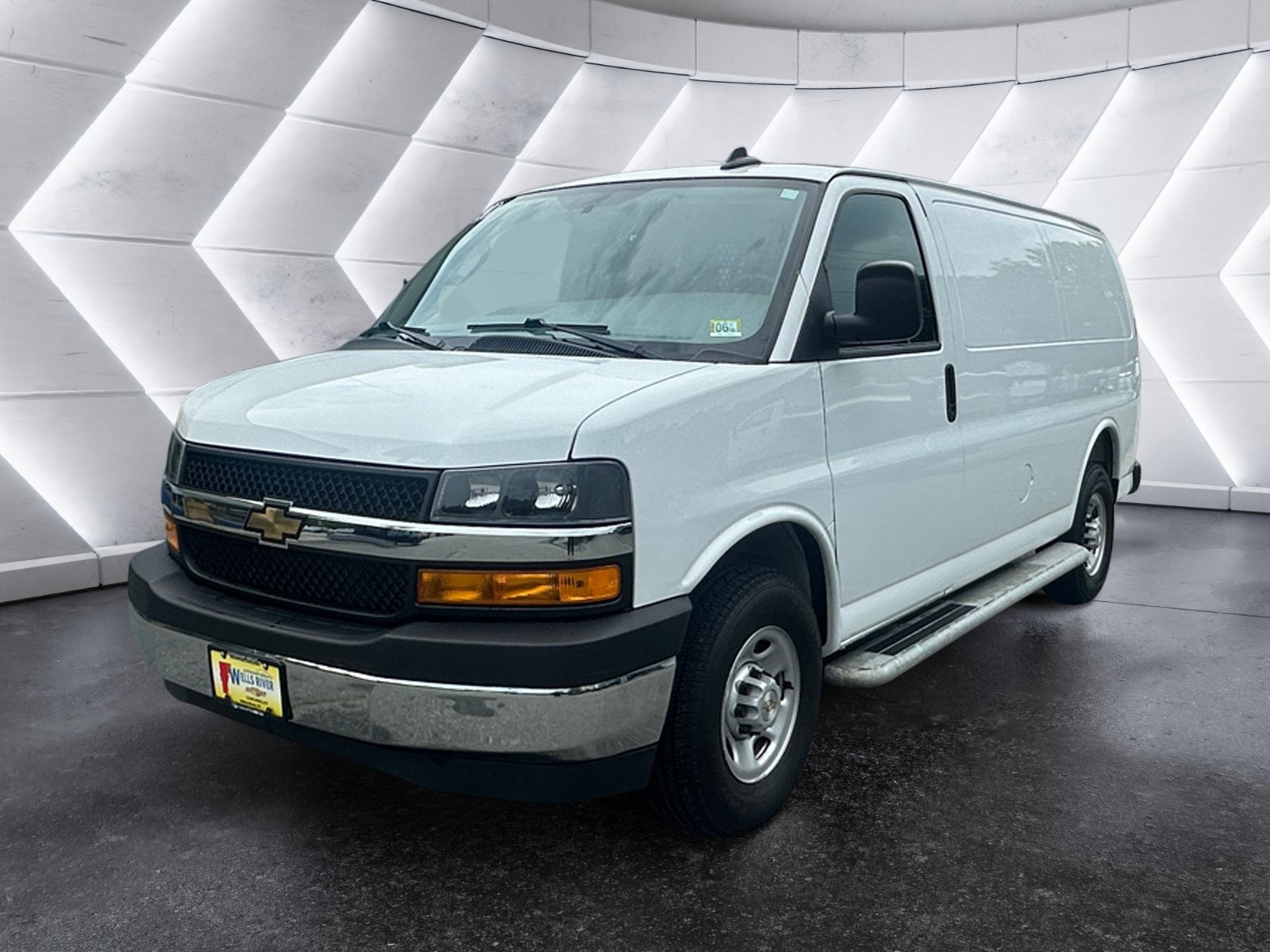 2024 Chevrolet Express Cargo 2500 WT