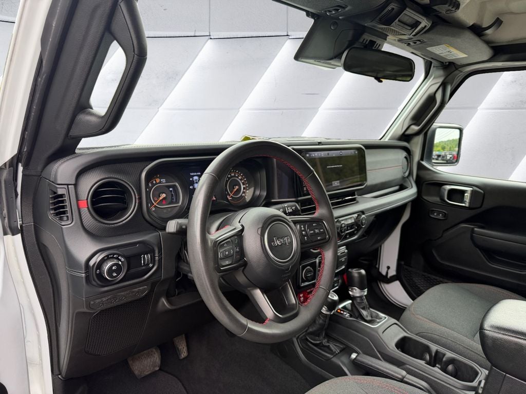 2024 Jeep Gladiator Rubicon W/ 37" tires