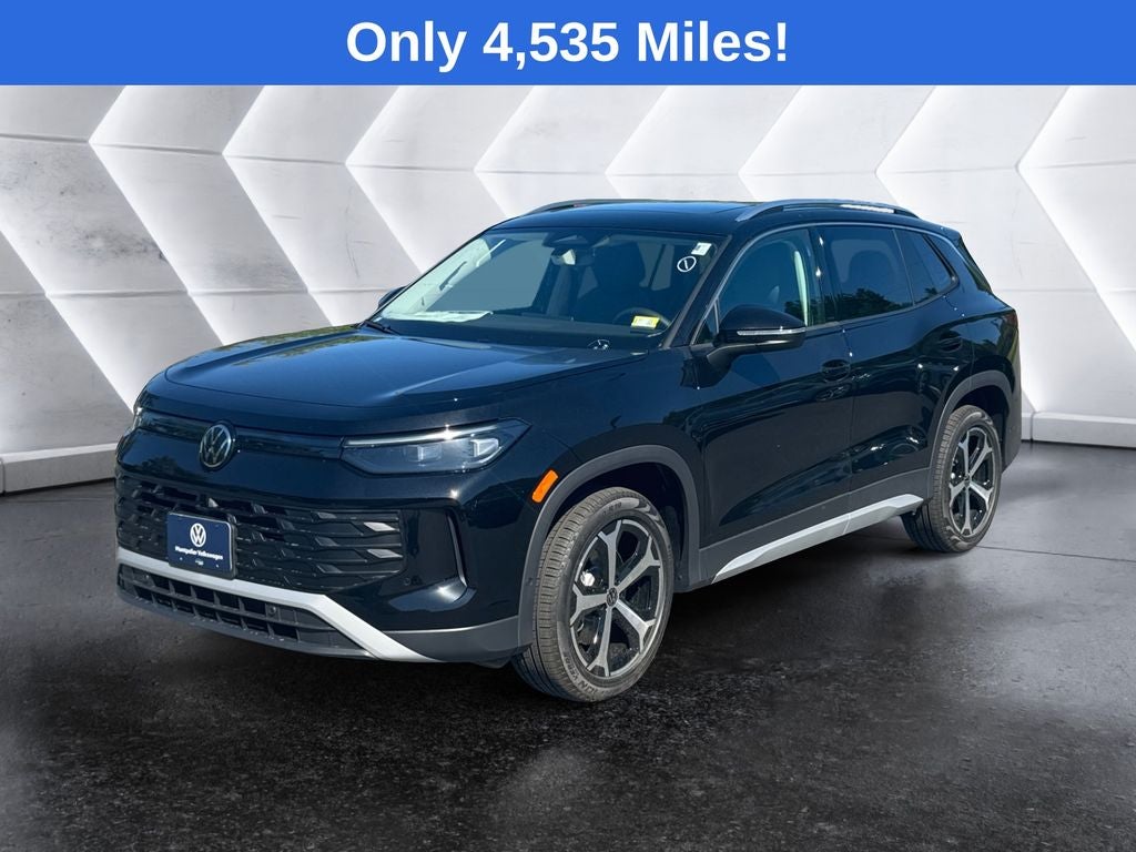 2025 Volkswagen Tiguan 2.0T SE