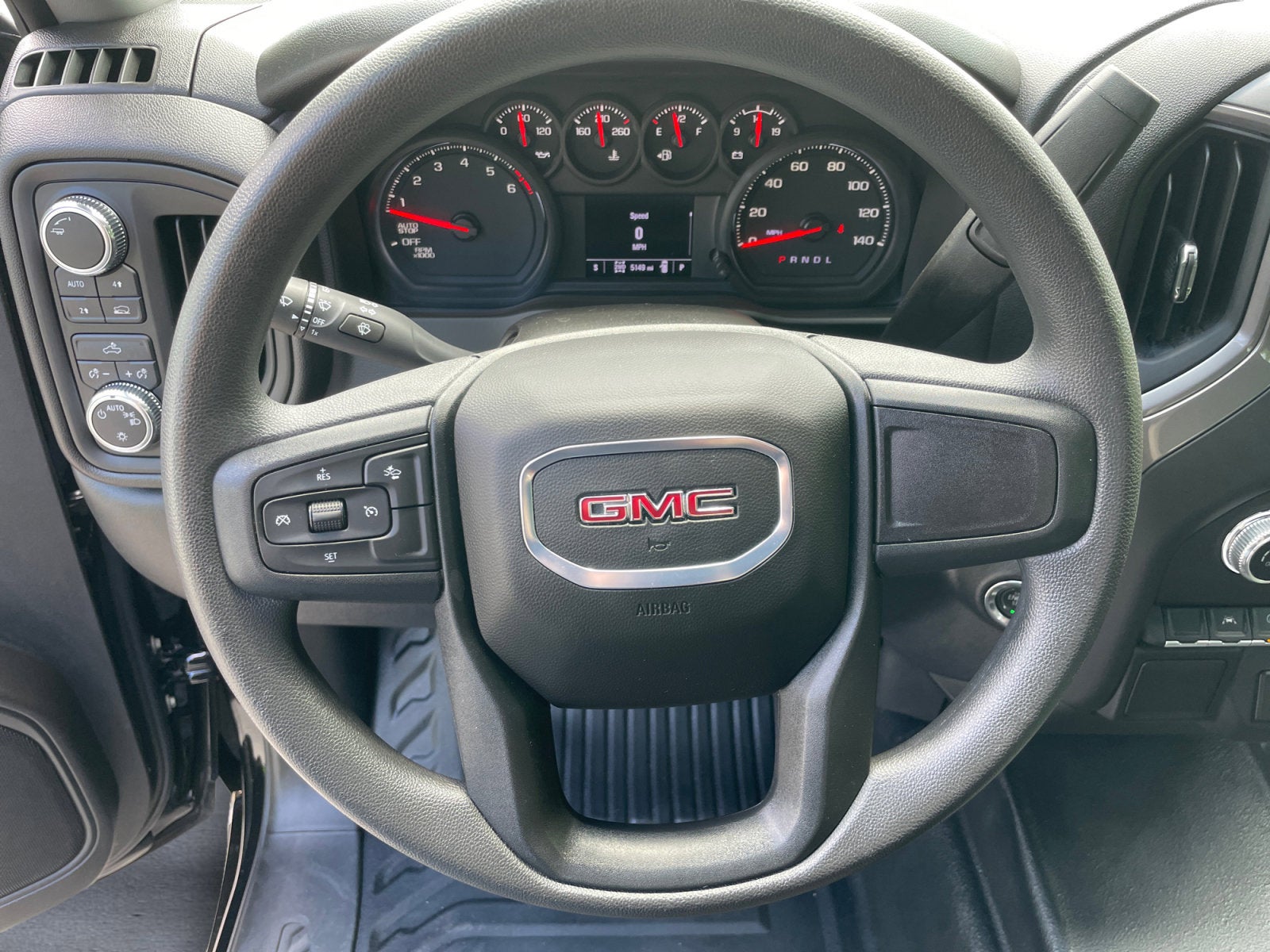 2025 GMC Sierra 1500 Pro