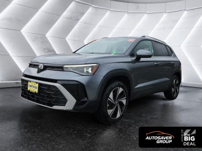 2025 Volkswagen Taos SE