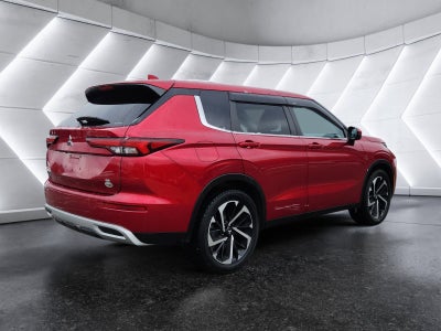 2022 Mitsubishi Outlander SE