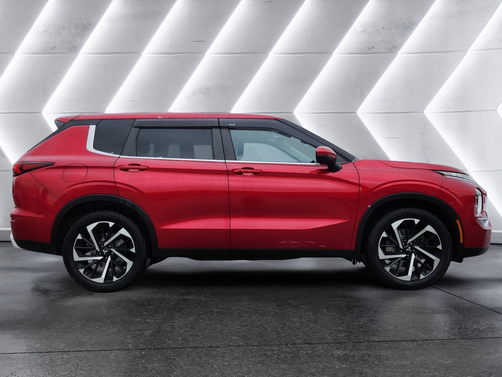 2022 Mitsubishi Outlander SE