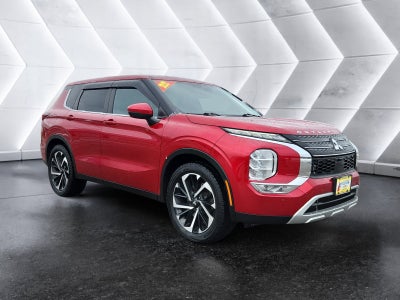2022 Mitsubishi Outlander SE