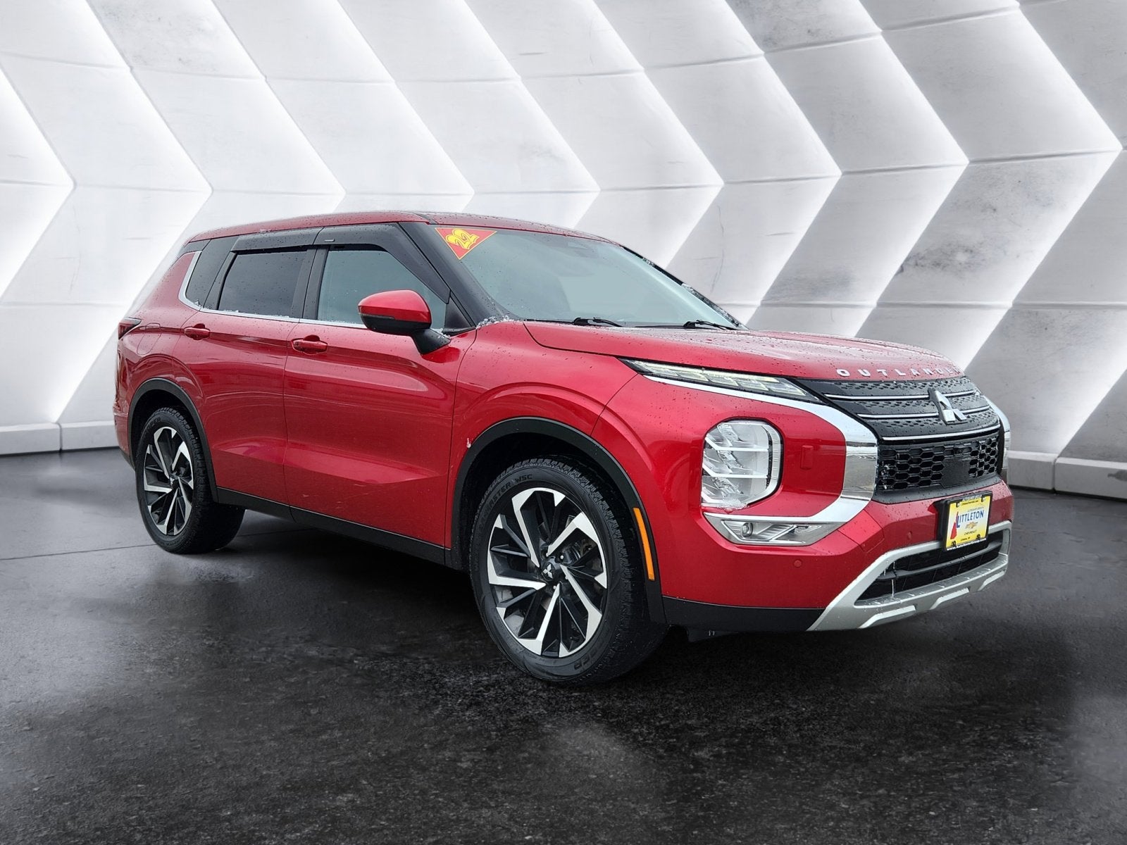 2022 Mitsubishi Outlander SE