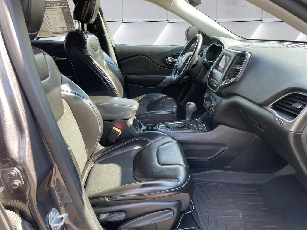2021 Jeep Cherokee Latitude Plus