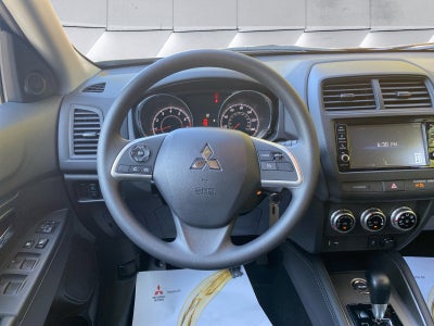 2025 Mitsubishi Outlander Sport ES