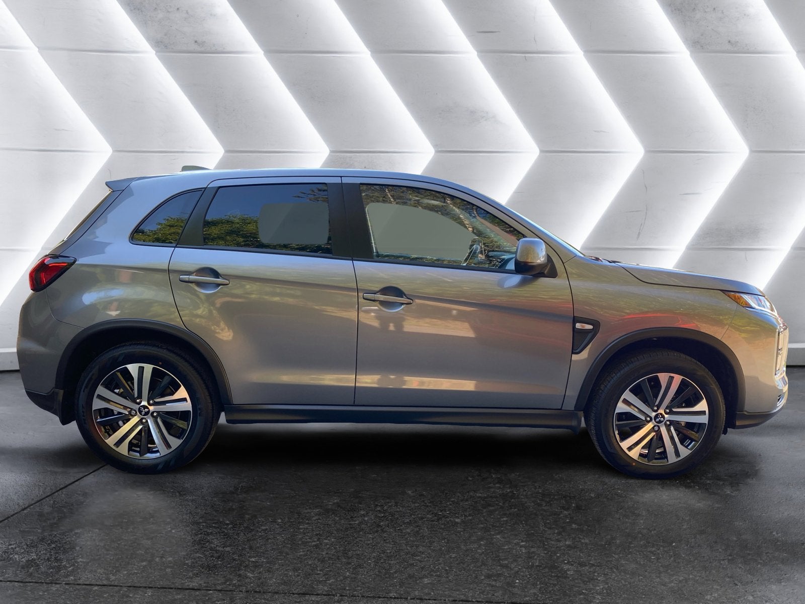 2025 Mitsubishi Outlander Sport ES