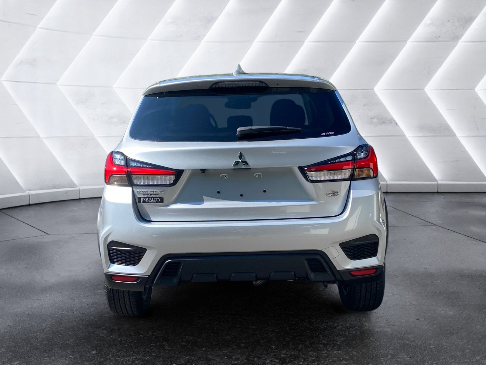 2025 Mitsubishi Outlander Sport ES