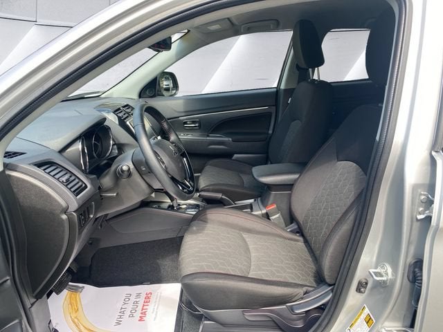 2025 Mitsubishi Outlander Sport Base