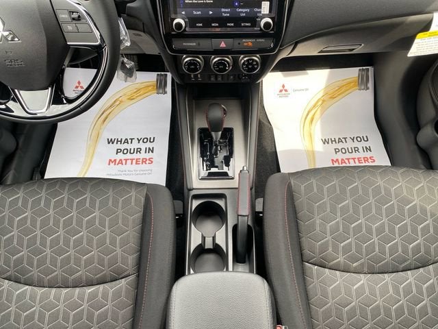 2026 Mitsubishi Outlander Sport LE