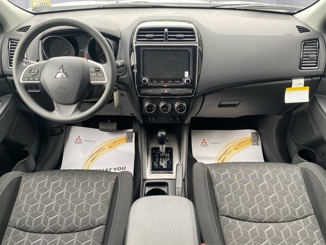 2026 Mitsubishi Outlander Sport ES