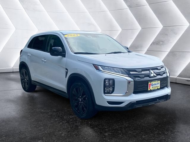 2025 Mitsubishi Outlander Sport Base