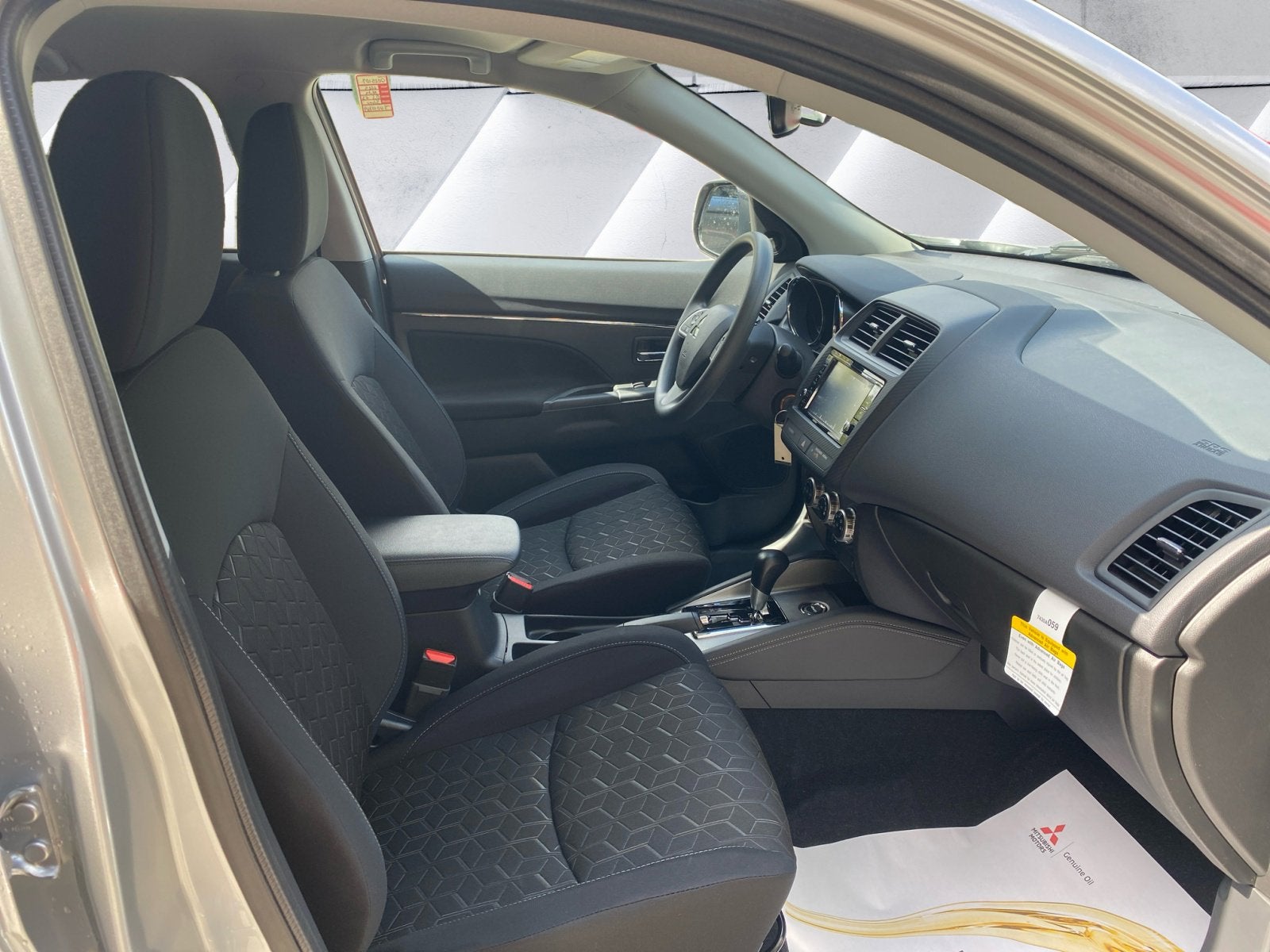 2025 Mitsubishi Outlander Sport ES