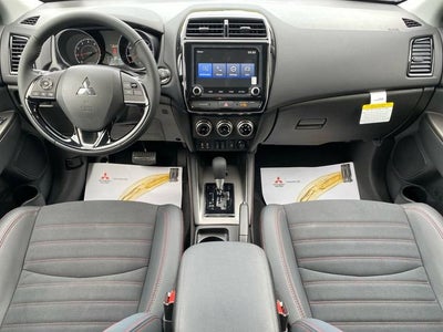 2026 Mitsubishi Outlander Sport SE