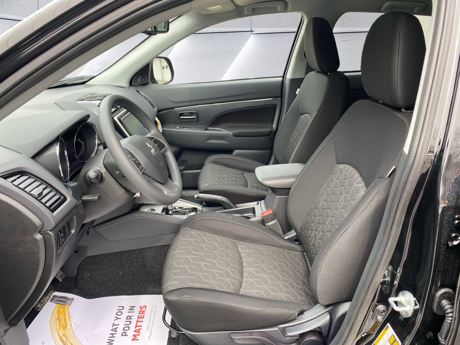 2026 Mitsubishi Outlander Sport ES