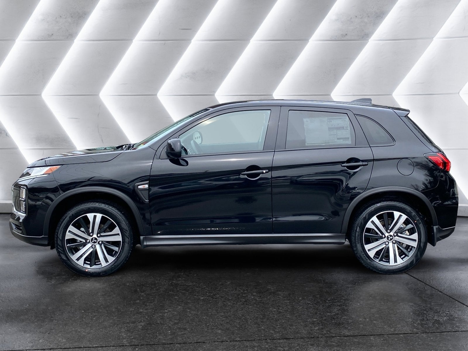 2026 Mitsubishi Outlander Sport ES