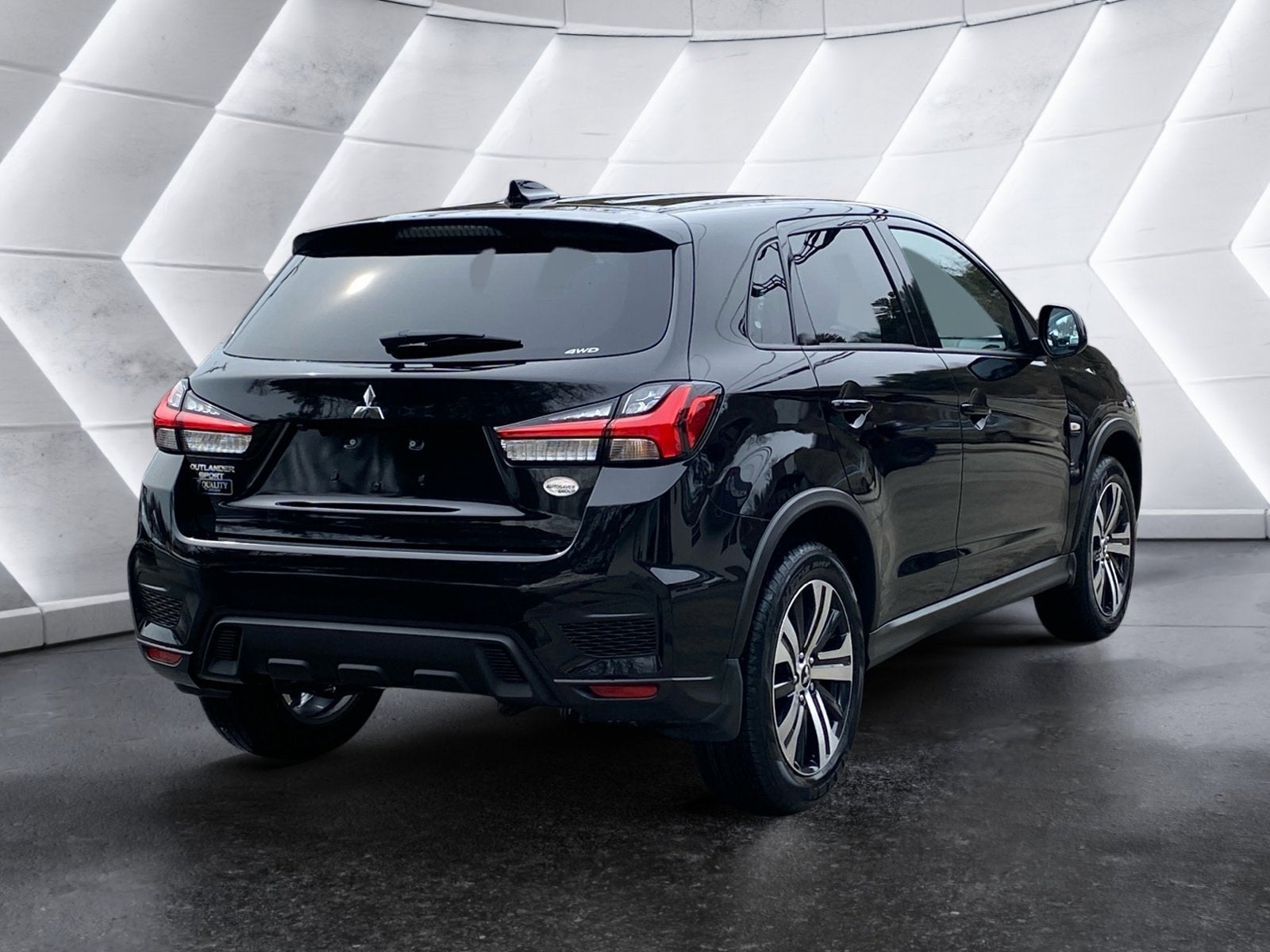 2026 Mitsubishi Outlander Sport ES