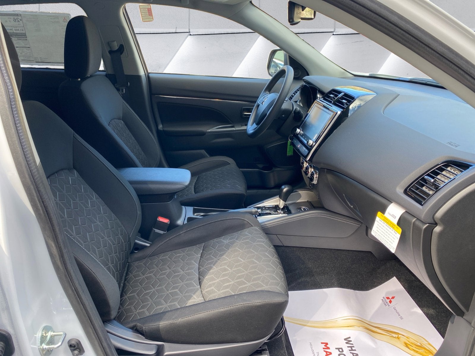 2026 Mitsubishi Outlander Sport ES