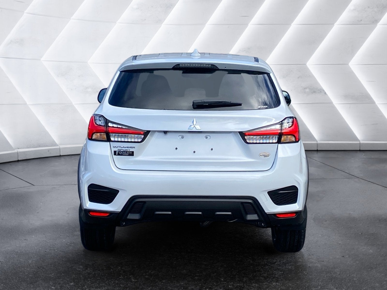 2026 Mitsubishi Outlander Sport ES
