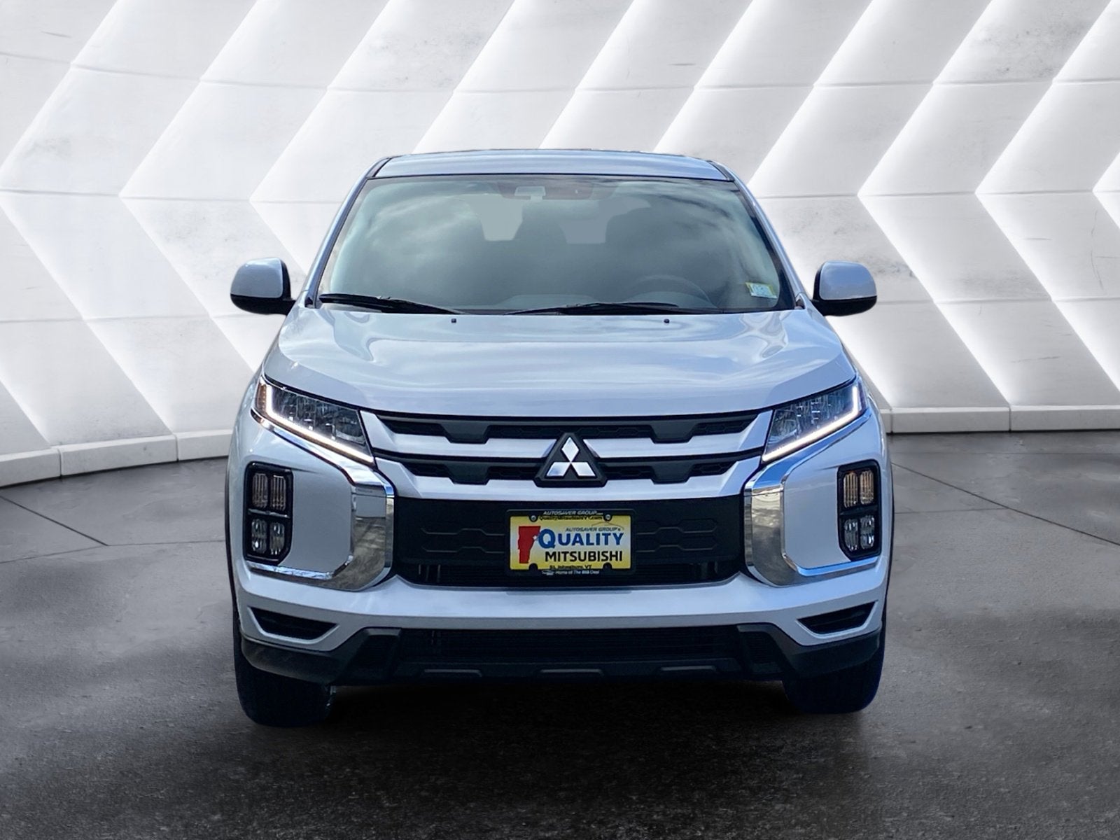 2026 Mitsubishi Outlander Sport ES