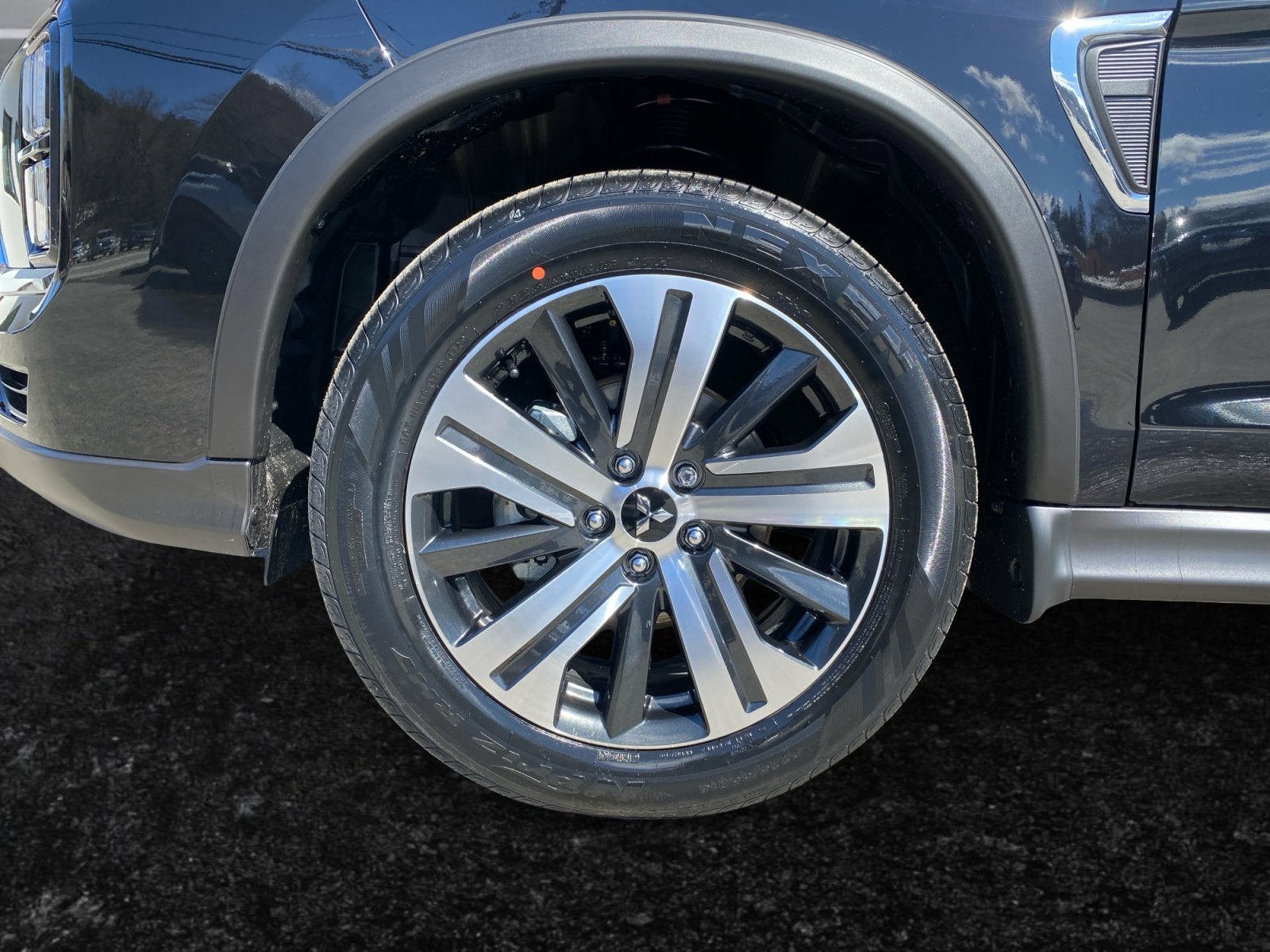 2026 Mitsubishi Outlander Sport SE