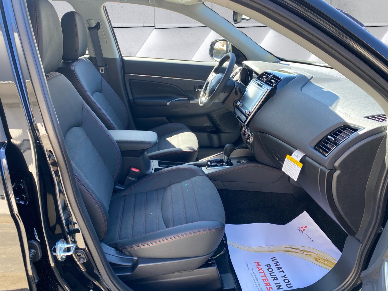 2026 Mitsubishi Outlander Sport SE