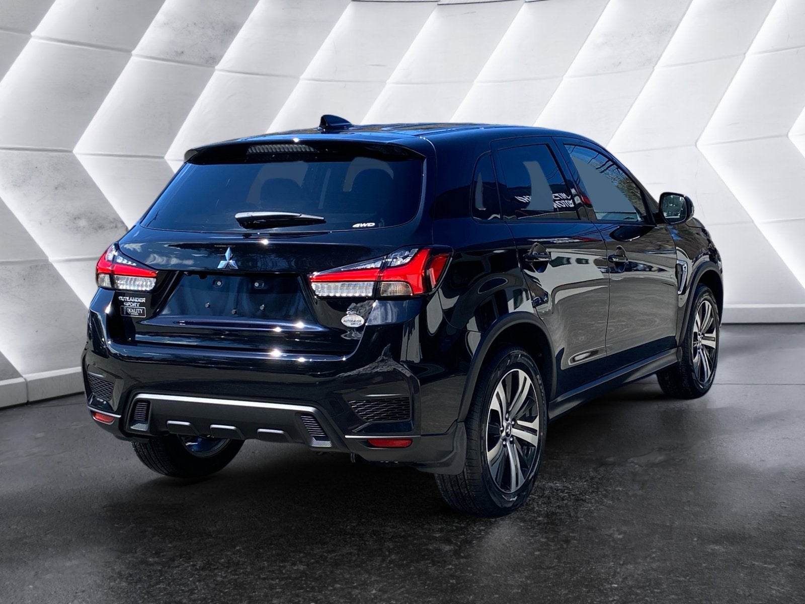 2026 Mitsubishi Outlander Sport SE