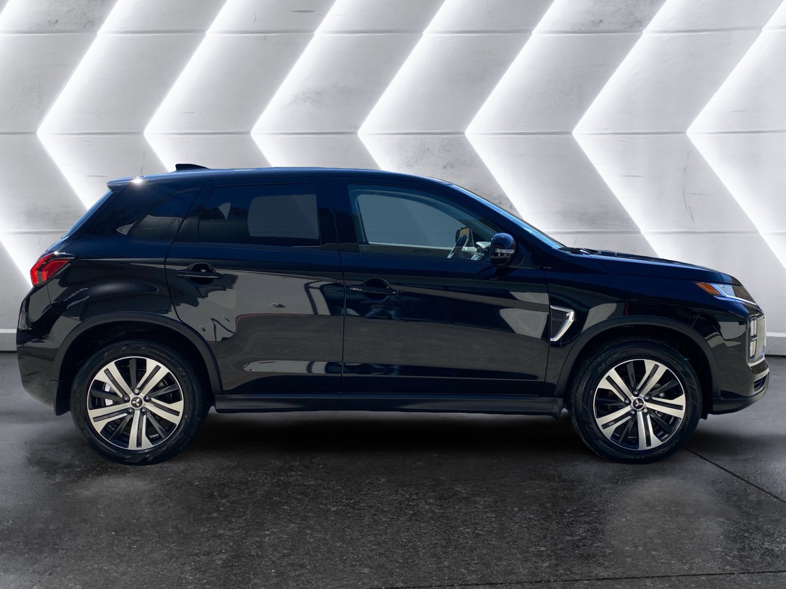 2026 Mitsubishi Outlander Sport SE