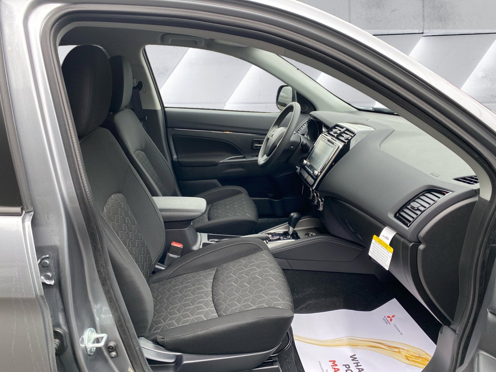 2026 Mitsubishi Outlander Sport ES