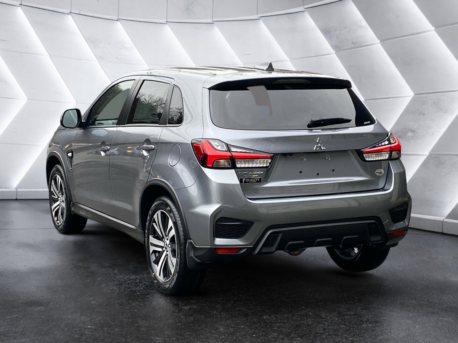 2026 Mitsubishi Outlander Sport ES