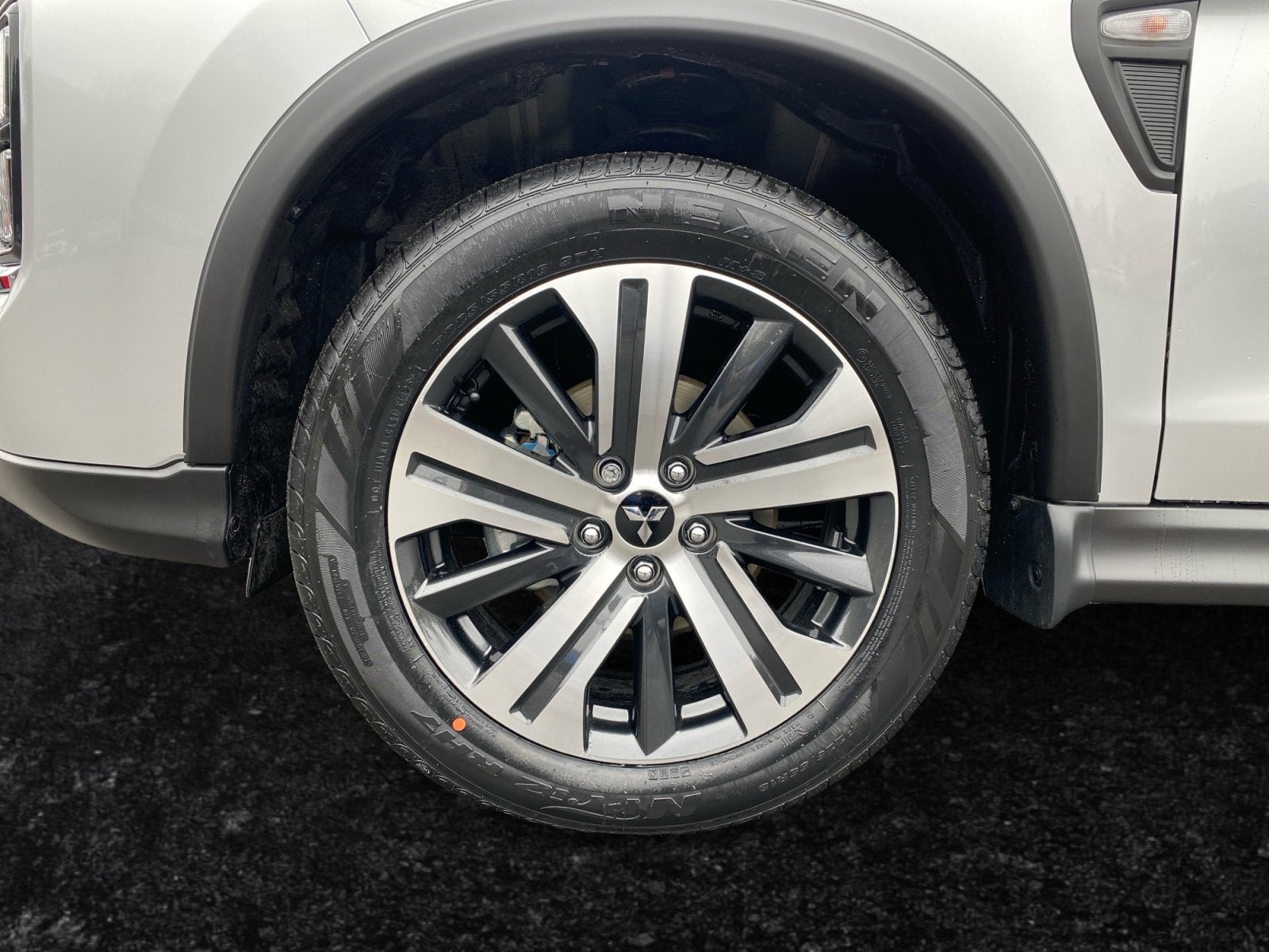 2026 Mitsubishi Outlander Sport ES