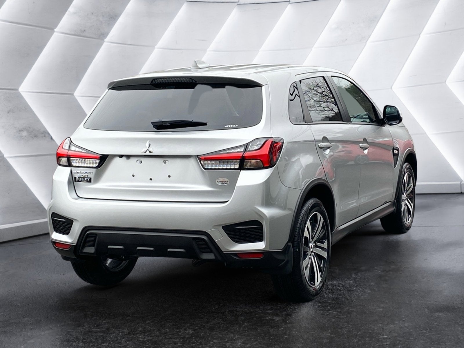 2026 Mitsubishi Outlander Sport ES