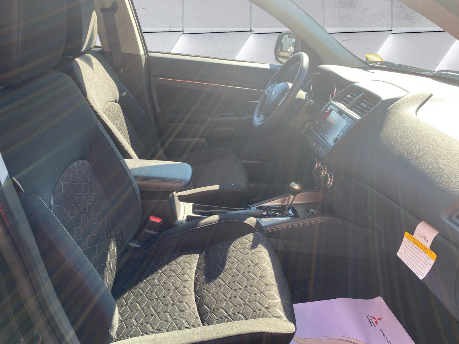 2025 Mitsubishi Outlander Sport ES