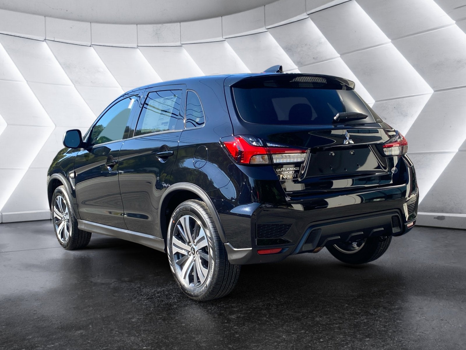 2025 Mitsubishi Outlander Sport ES