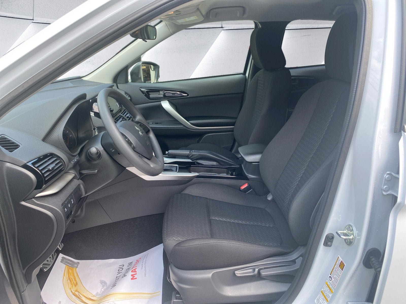 2025 Mitsubishi Eclipse Cross ES