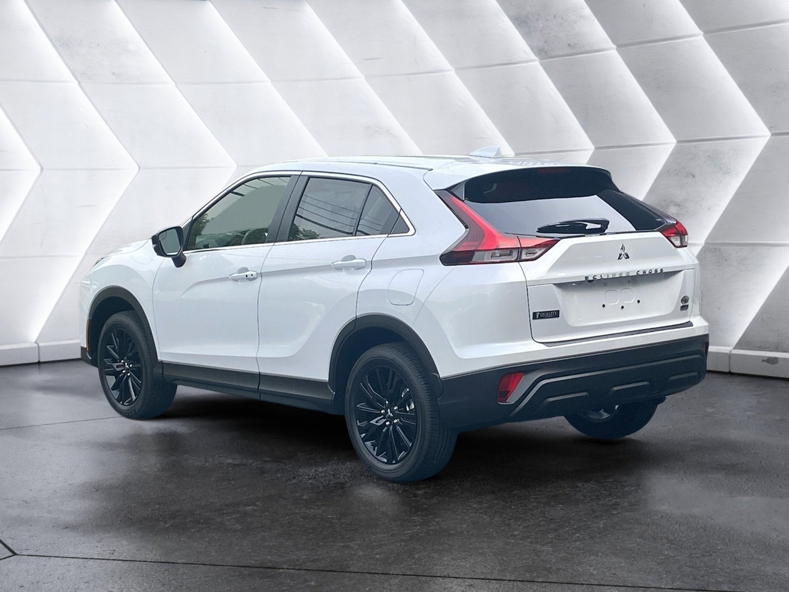 2025 Mitsubishi Eclipse Cross LE