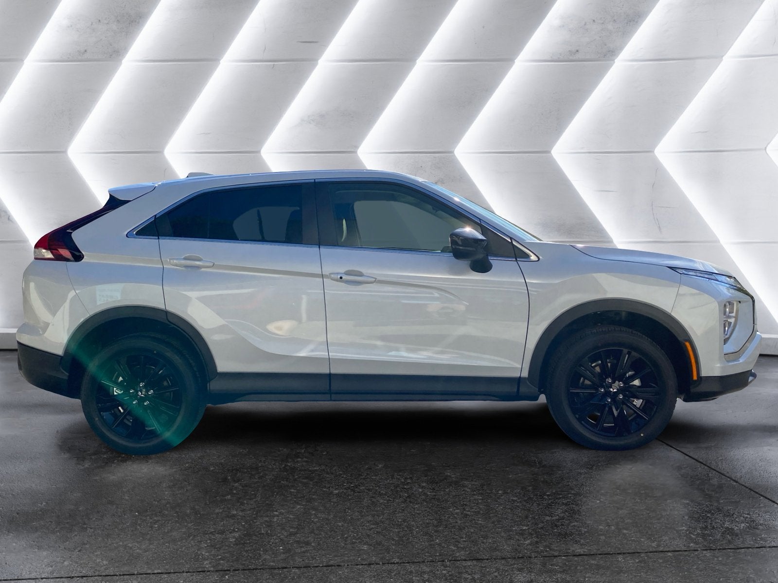 2026 Mitsubishi Eclipse Cross LE