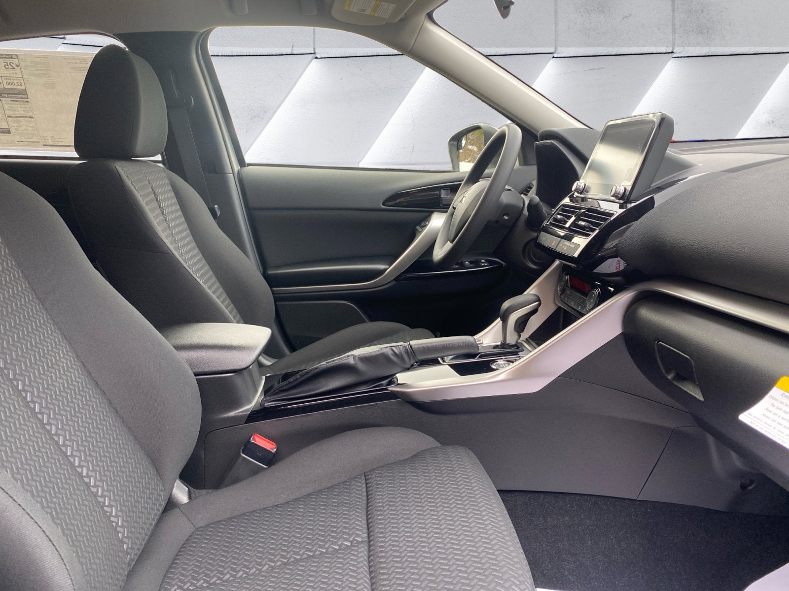 2026 Mitsubishi Eclipse Cross LE